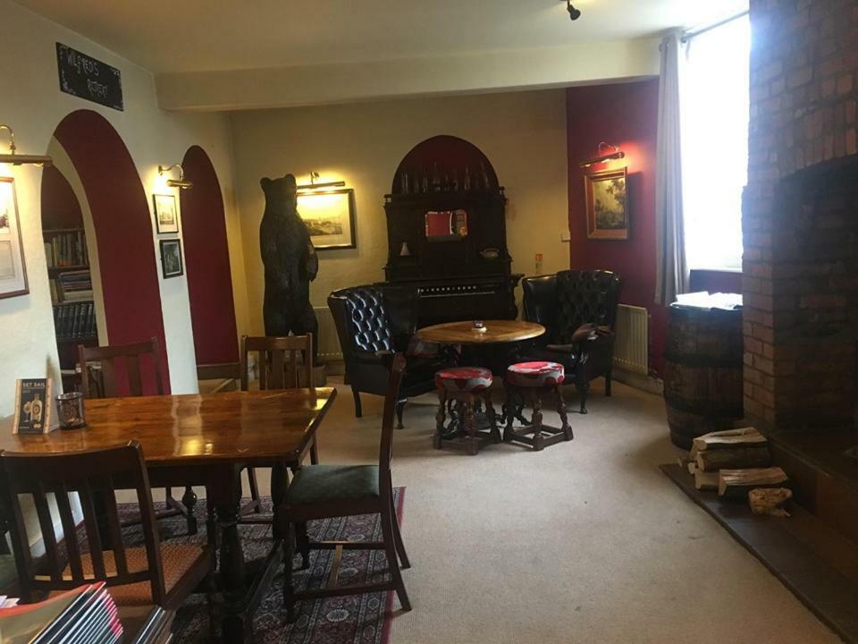 The Bear Inn Hodnet Eksteriør billede